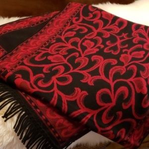 Lennie for Nina Leonard Shawl/Scarf.